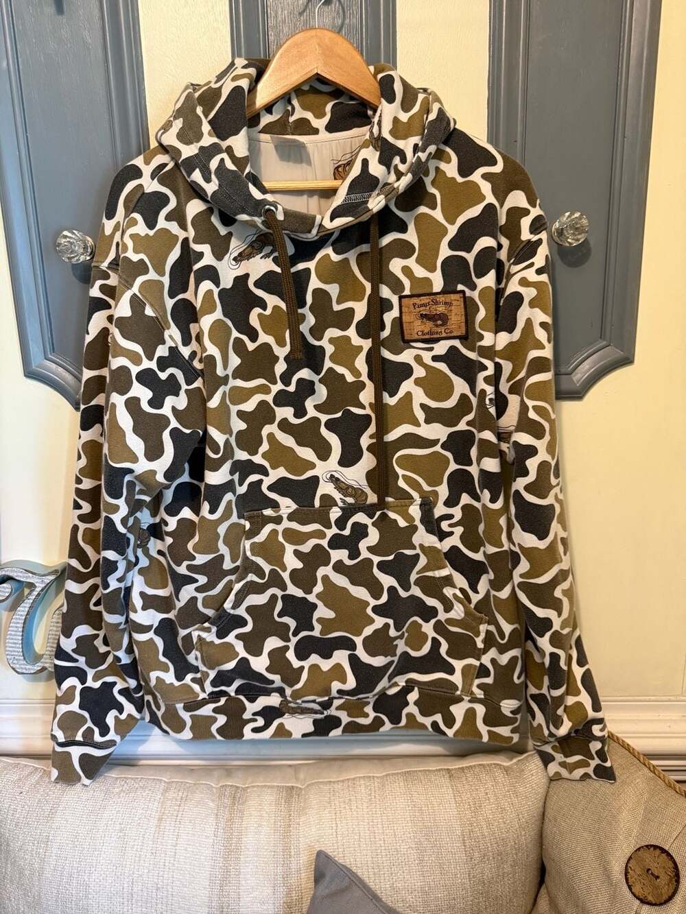Pimp Shrimp Clothing Co. New School Camo Mid-Weight Hoodie Size L